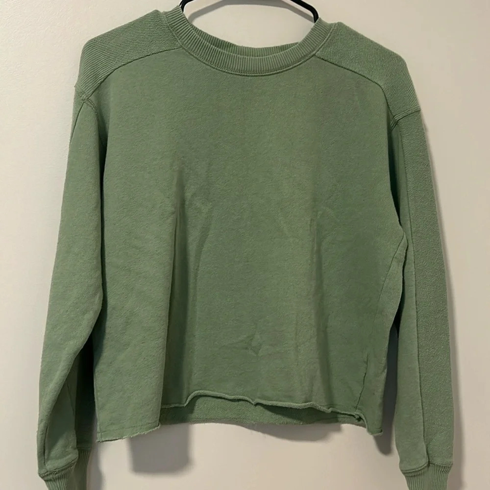 Aerie Green Distressed Pullover Sweatshirt Loungewear Size XS